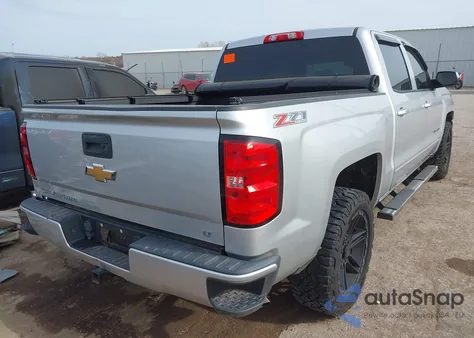 2017 Chevrolet Silverado 1500 2Lt from USA, damaged, VIN 3GCUKREC5HG329240